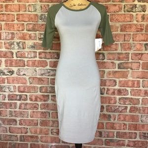 LuLaRoe Julia Dress XS Fits Sz 2-4 NWT!